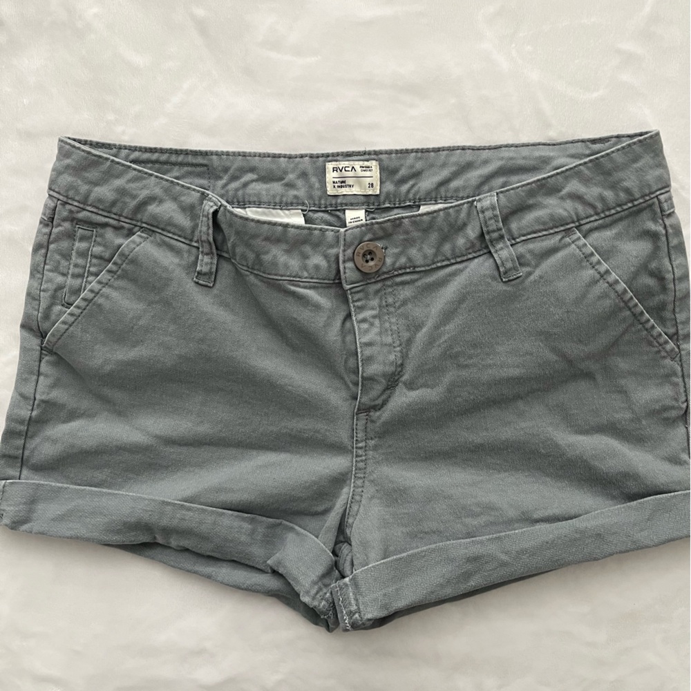 RVCA Nature x Industry medium rise short size 28